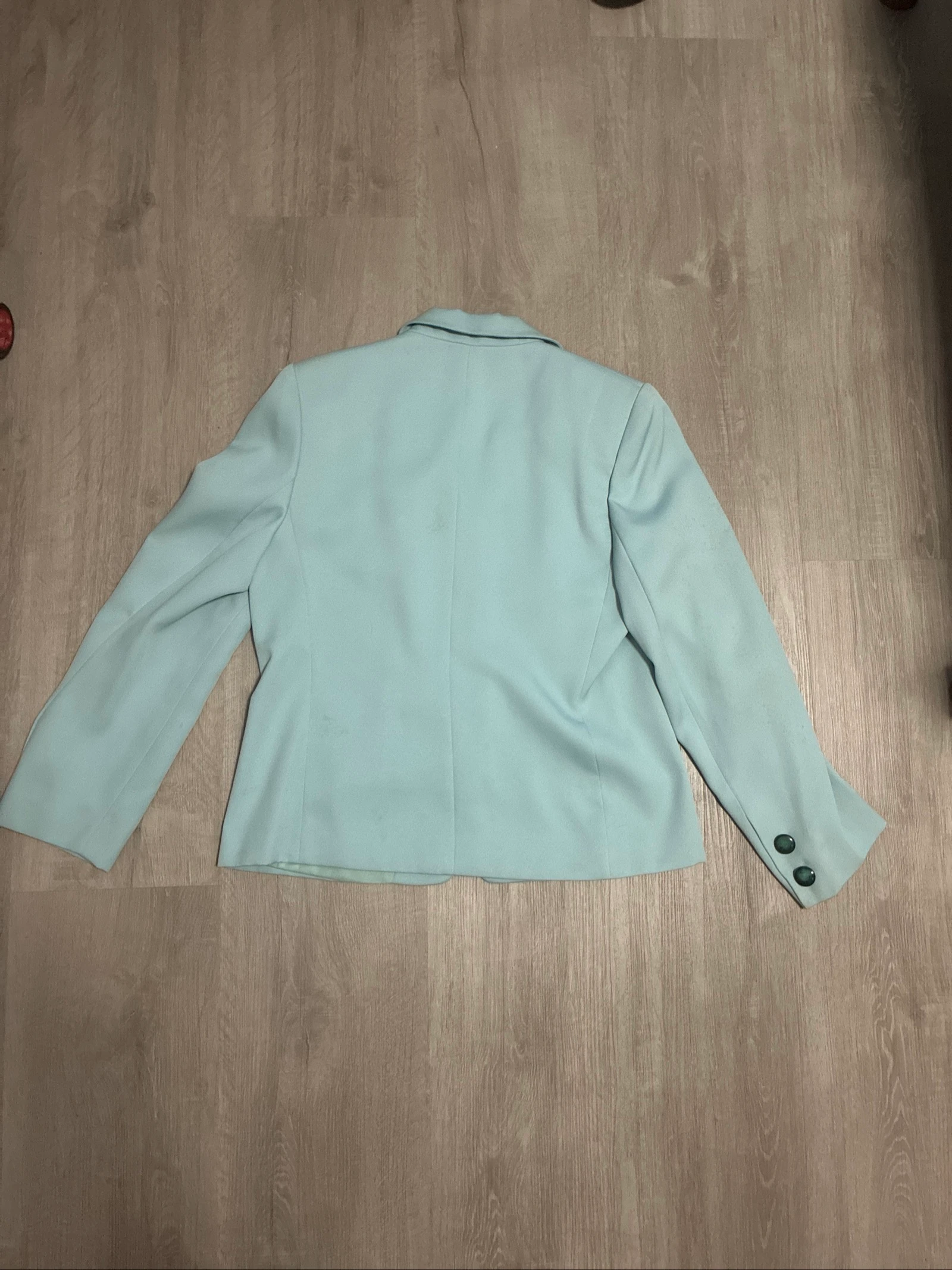Lichtblauwe blazer met donkere knopen, maat 46 XL – photo 2